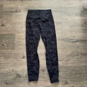 Lululemon camo print align leggings sz4